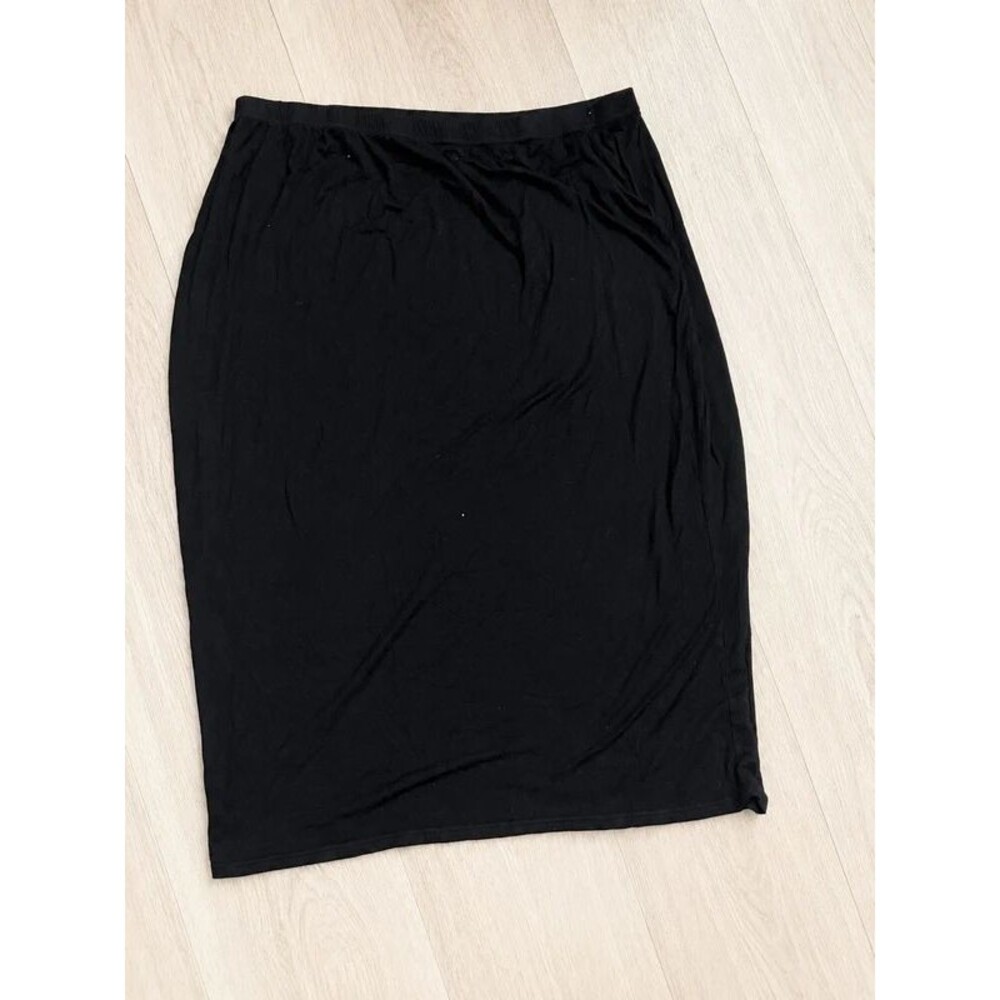PrettyLittleThing Black Midi Pencil Skirt Women’s US Size 22